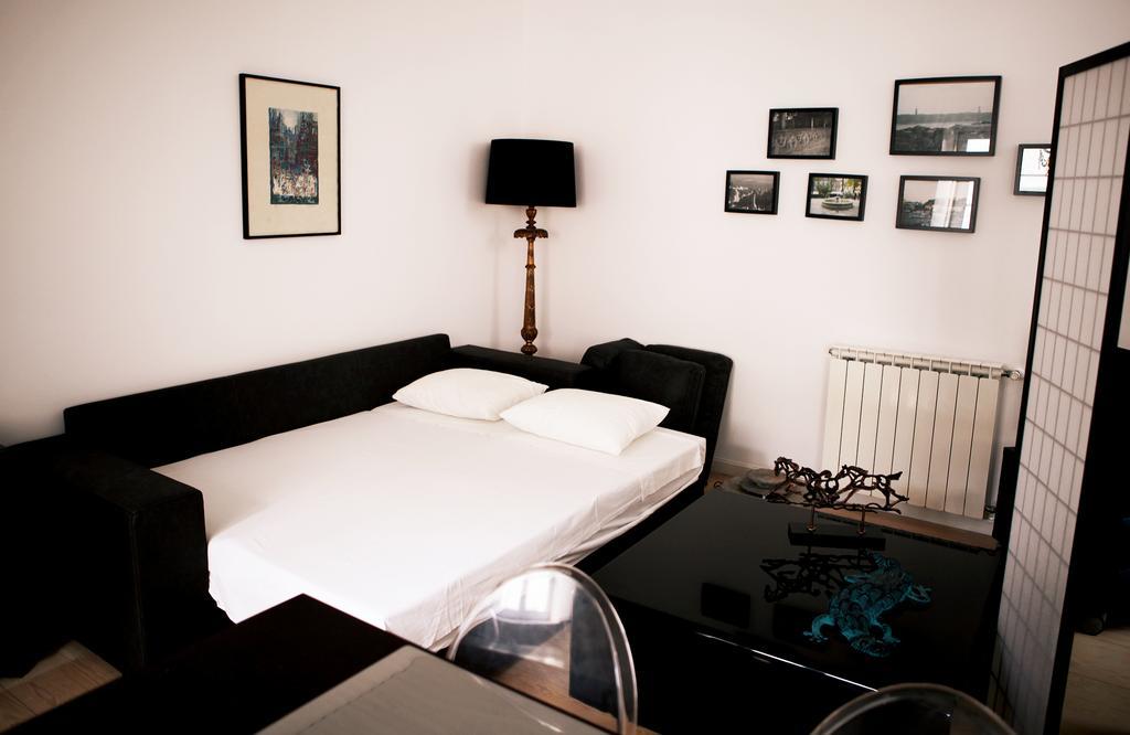 Triplex With Garage - Praca Das Flores Lisboa Δωμάτιο φωτογραφία