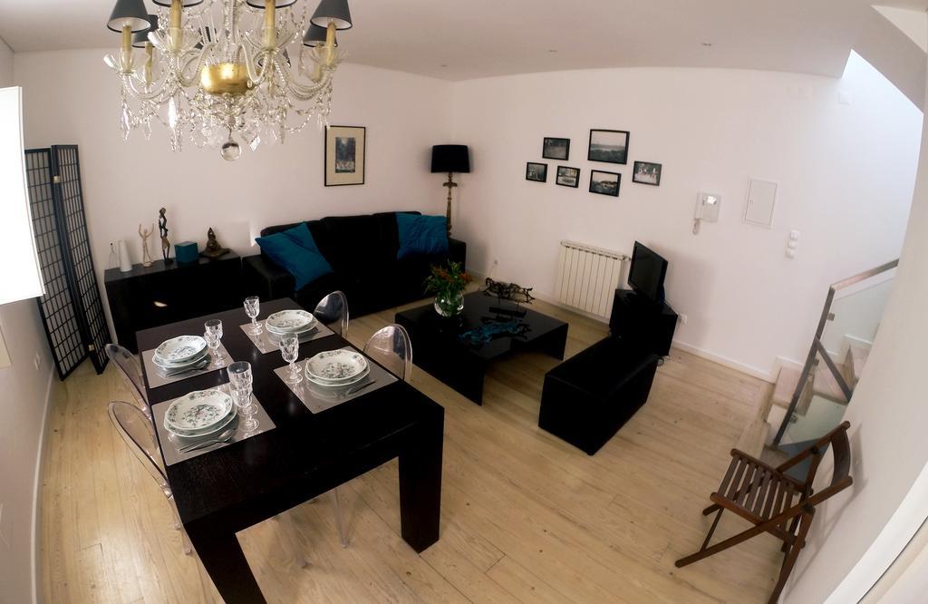 Triplex With Garage - Praca Das Flores Lisboa Δωμάτιο φωτογραφία