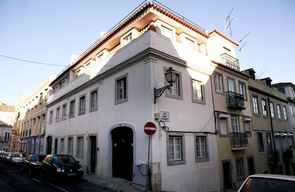Triplex With Garage - Praca Das Flores Lisboa Δωμάτιο φωτογραφία