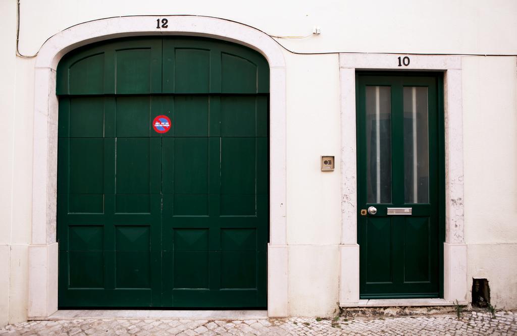 Triplex With Garage - Praca Das Flores Lisboa Δωμάτιο φωτογραφία