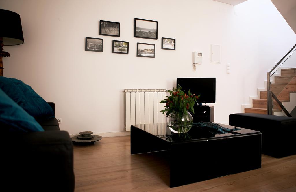 Triplex With Garage - Praca Das Flores Lisboa Δωμάτιο φωτογραφία
