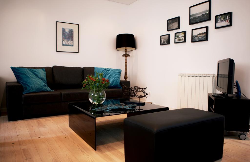 Triplex With Garage - Praca Das Flores Lisboa Δωμάτιο φωτογραφία