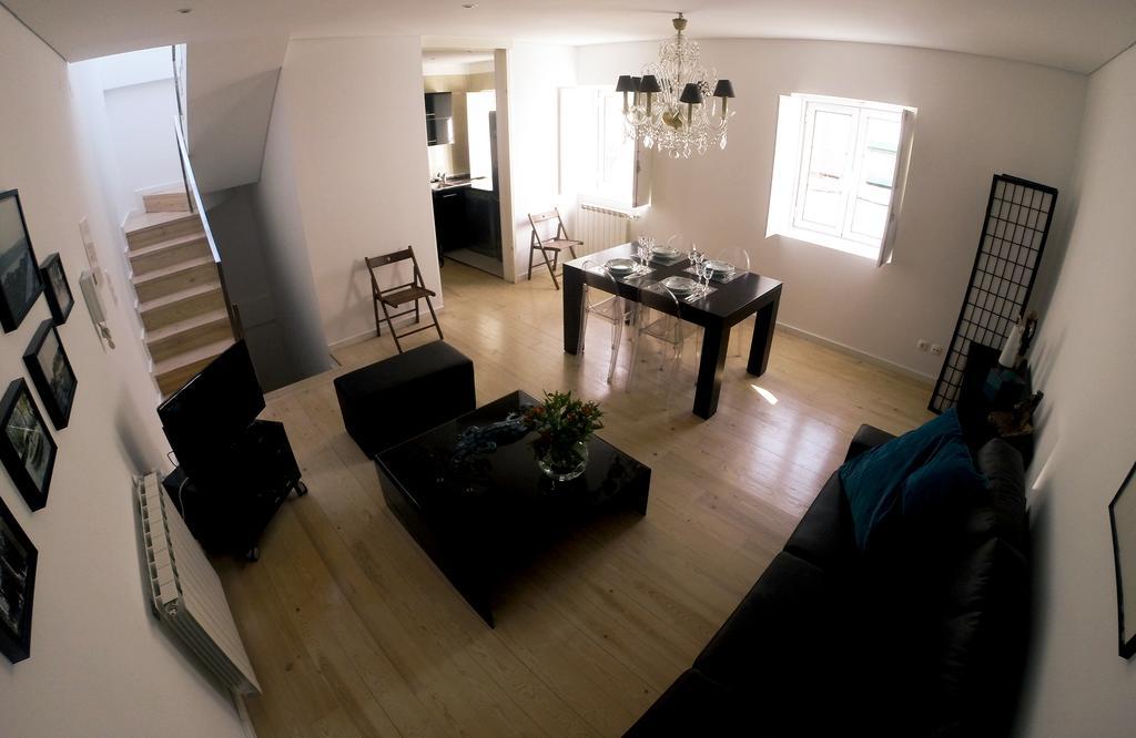 Triplex With Garage - Praca Das Flores Lisboa Δωμάτιο φωτογραφία